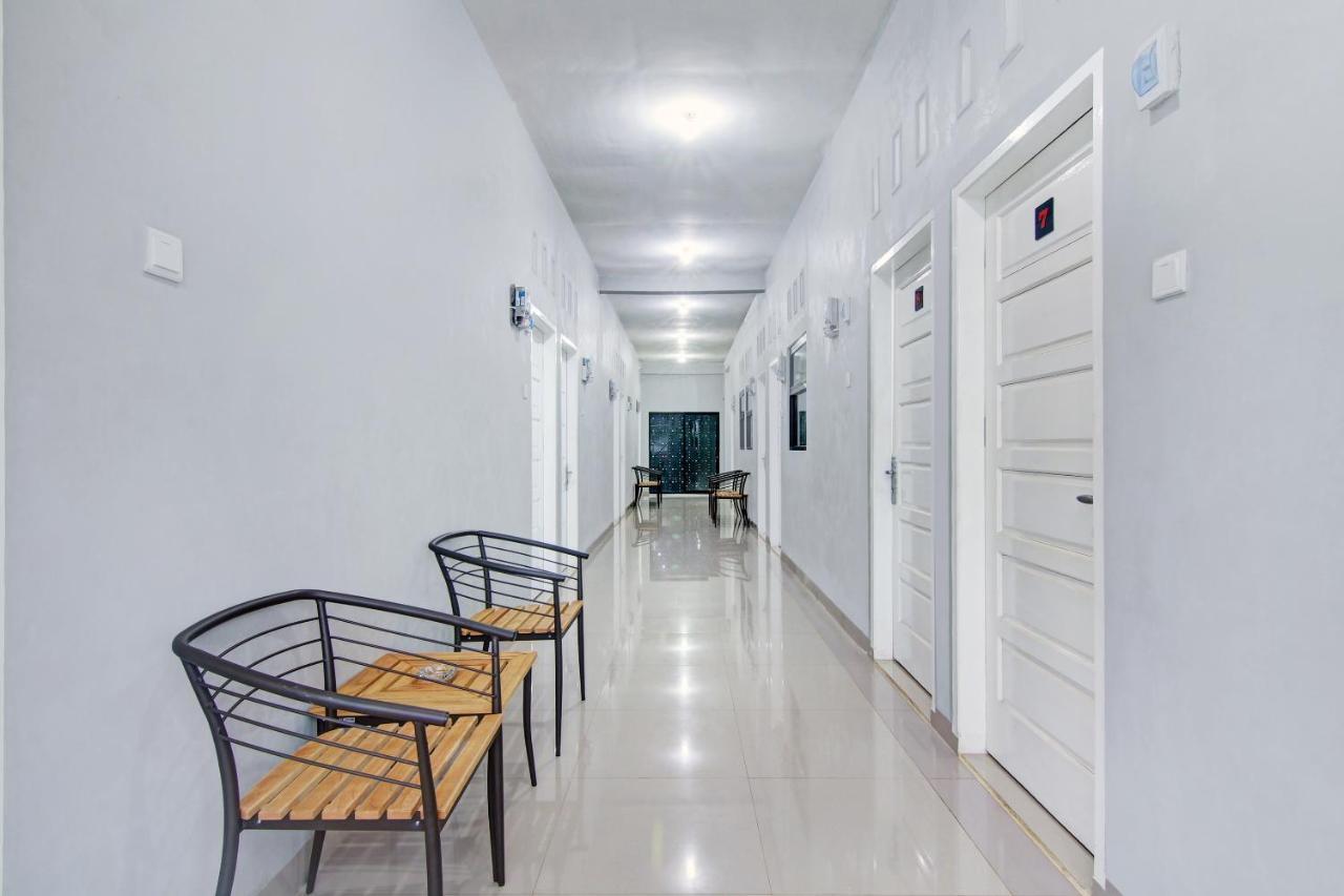 Oyo 90704 Nabila Residence Syariah Παντάνγκ Εξωτερικό φωτογραφία