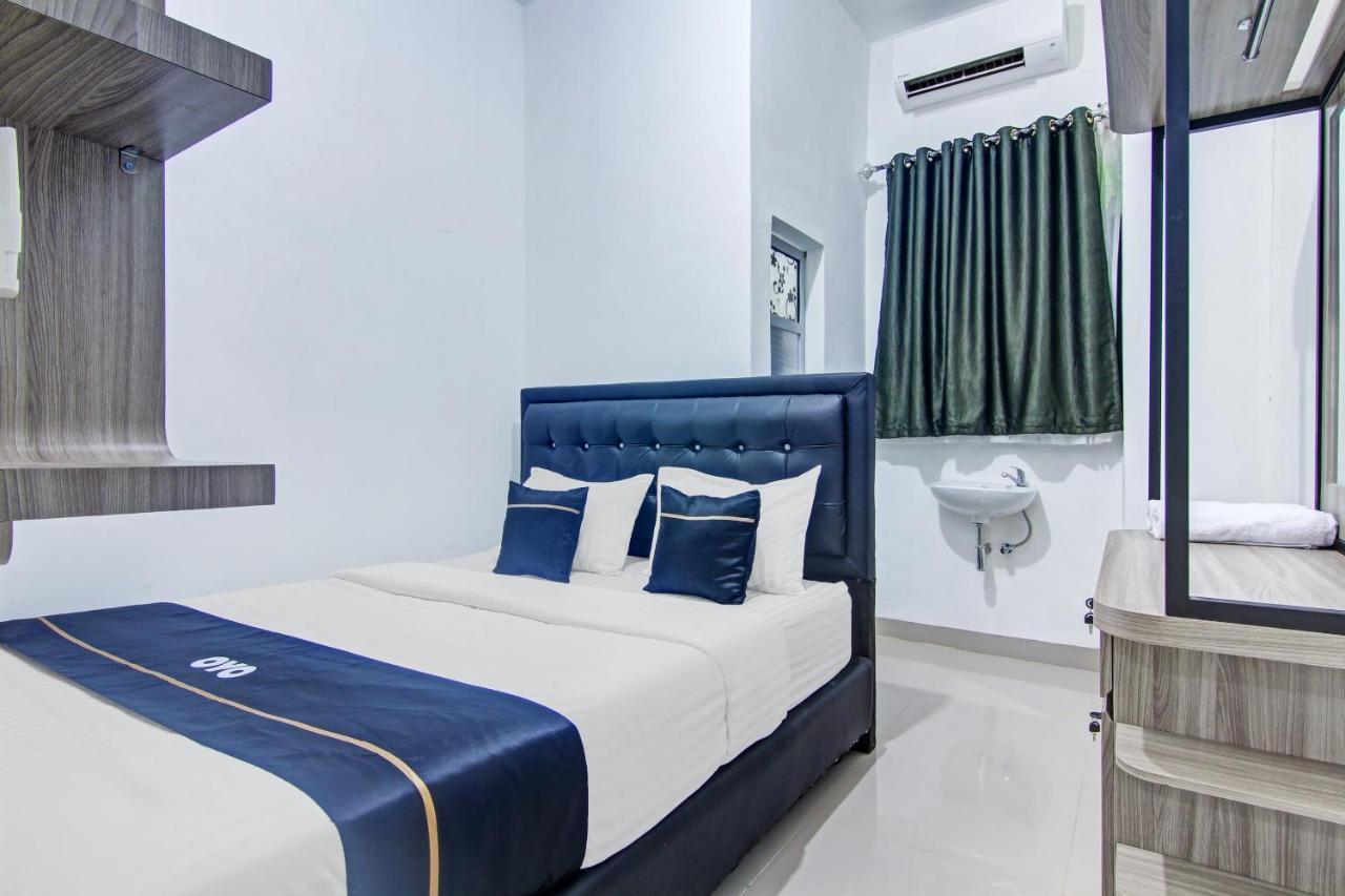 Oyo 90704 Nabila Residence Syariah Παντάνγκ Εξωτερικό φωτογραφία